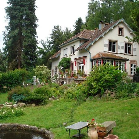 Saint Ludel, Maison Des Animaux Bed & Breakfast Natzwiller Luaran gambar